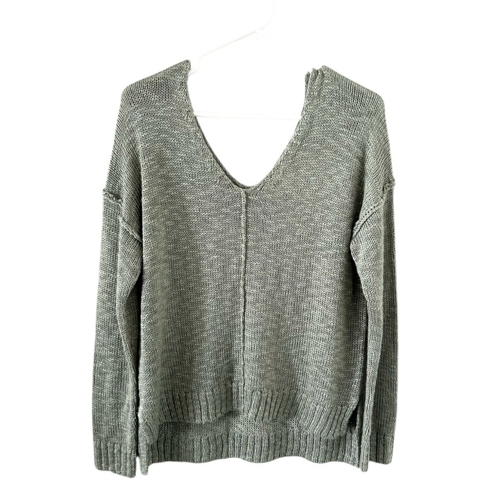 Pink‎ Rose V-Neck Chunky Knit Grey/Green Sweater Size Medium